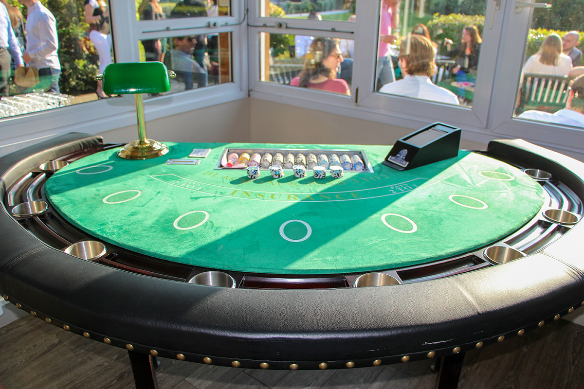 table-black-jack-animation-casino
