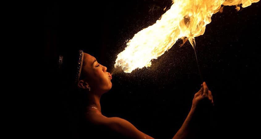 spectacle-cracheur-de-feu