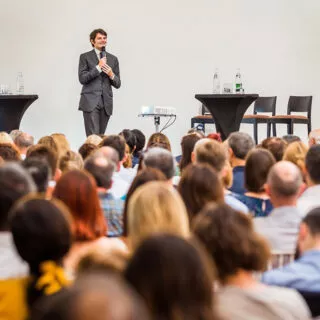 pleniere-communication