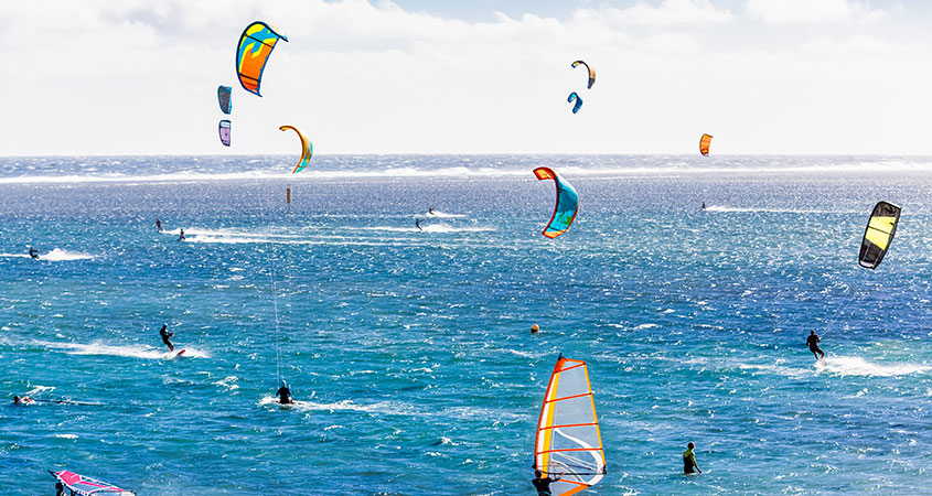 kitesurf-activite-seminaire-ocean