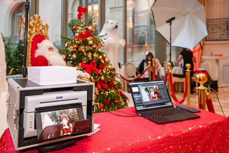 photo-pere-noel-ritz-paris
