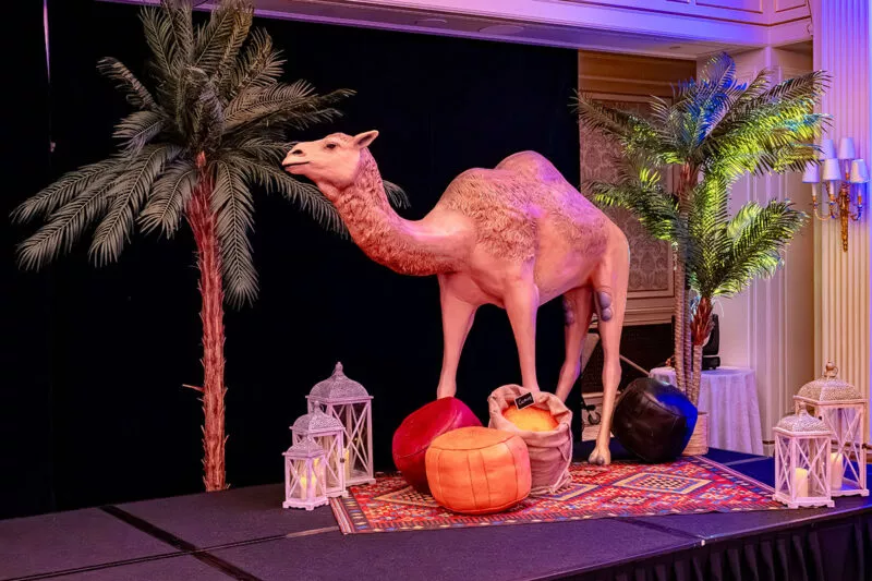 scene-2-noel-george-v