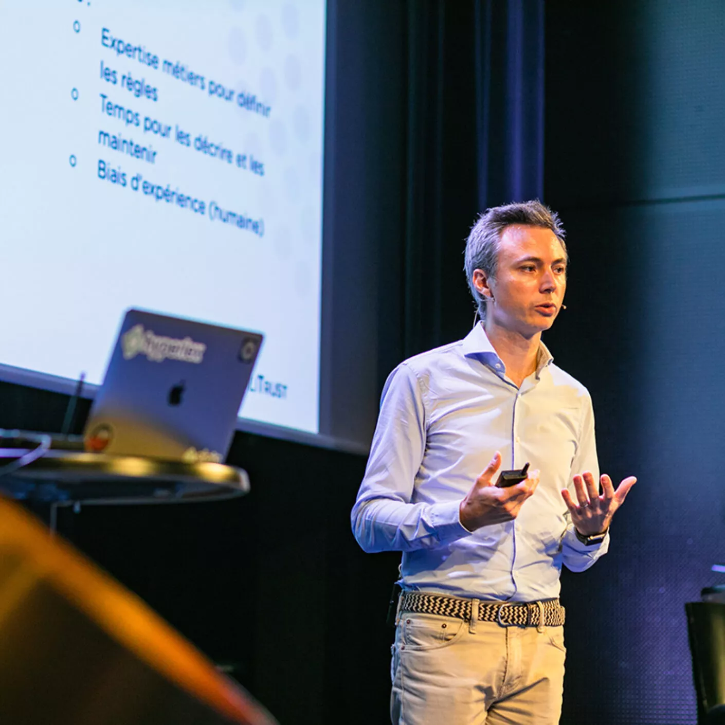 organisation-conference-800x800